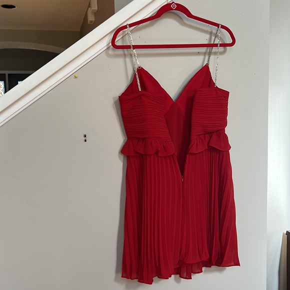 MICHAEL Michael Kors Glitter-Strap Pleated Mini Dress - Picture 9 of 15